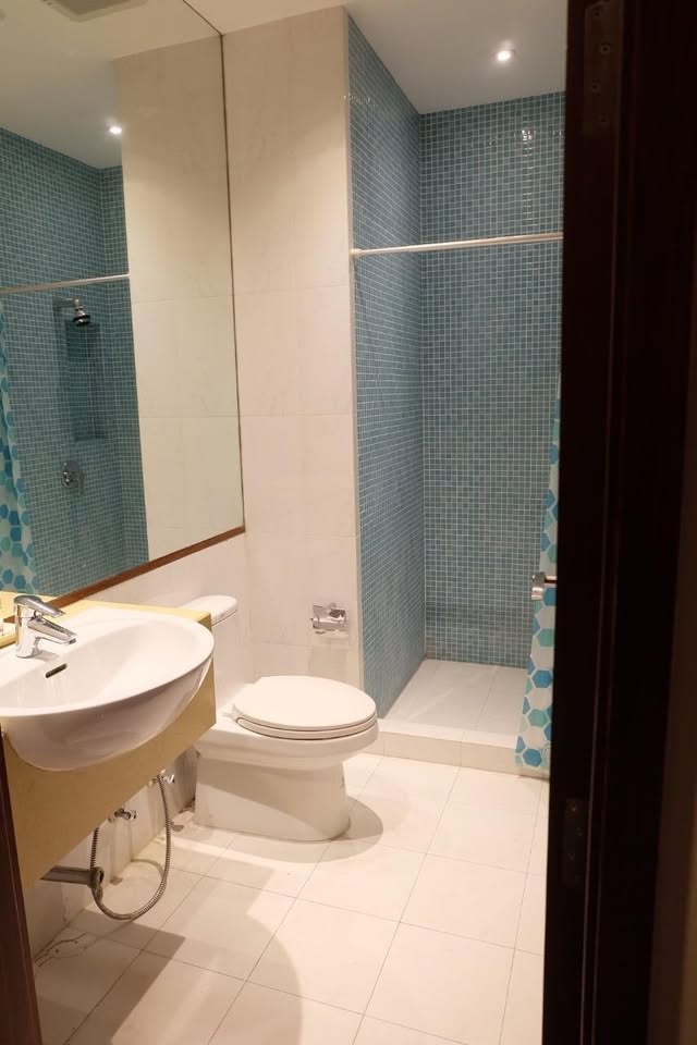 Big Three Bedroom Apartment For Rent