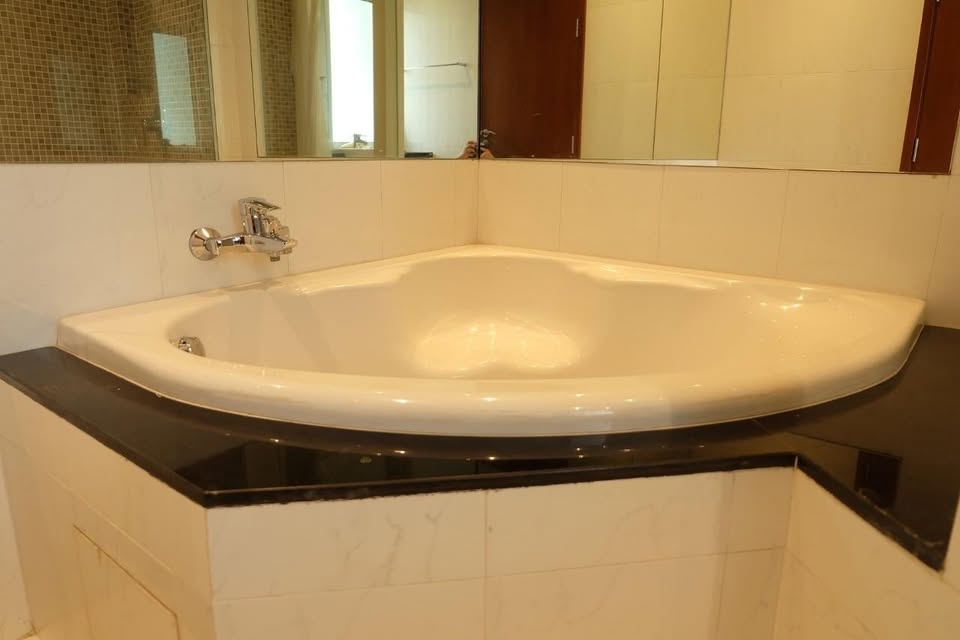 Big Three Bedroom Apartment For Rent