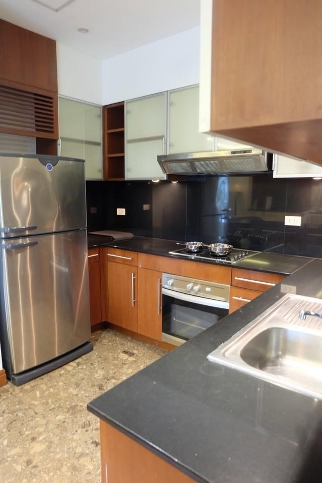 Big Three Bedroom Apartment For Rent