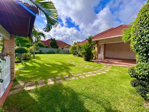 Big Detached House For Rent