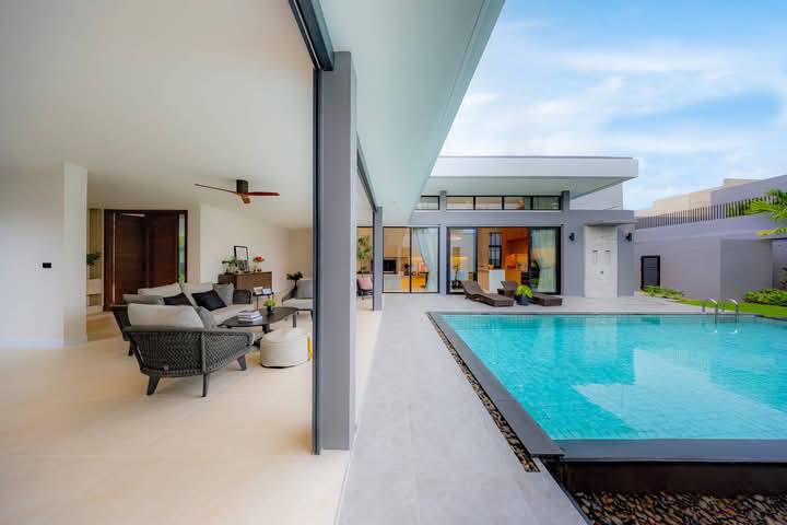 Pool Villa For Sale