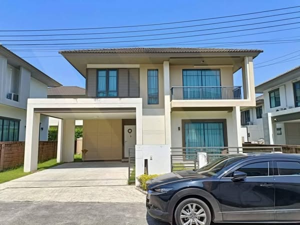 Detached House For Rent
