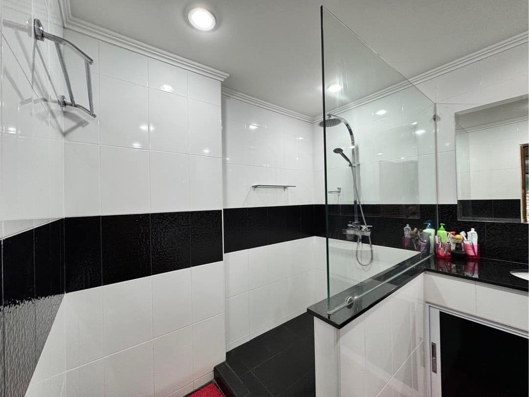Two Bed Room Apartment For Sale