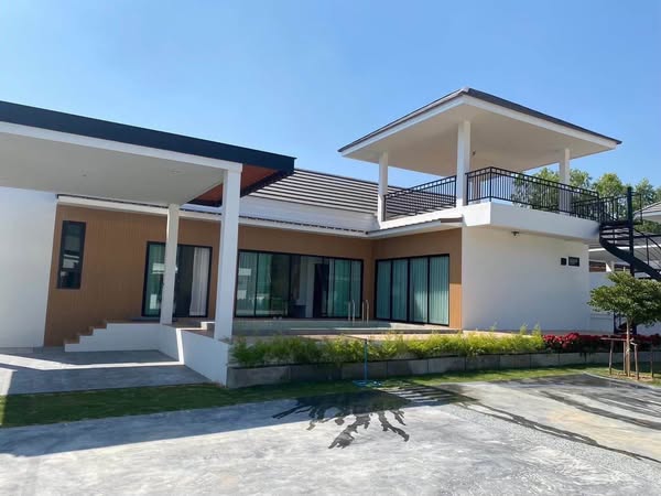 Pool Villa For Rent