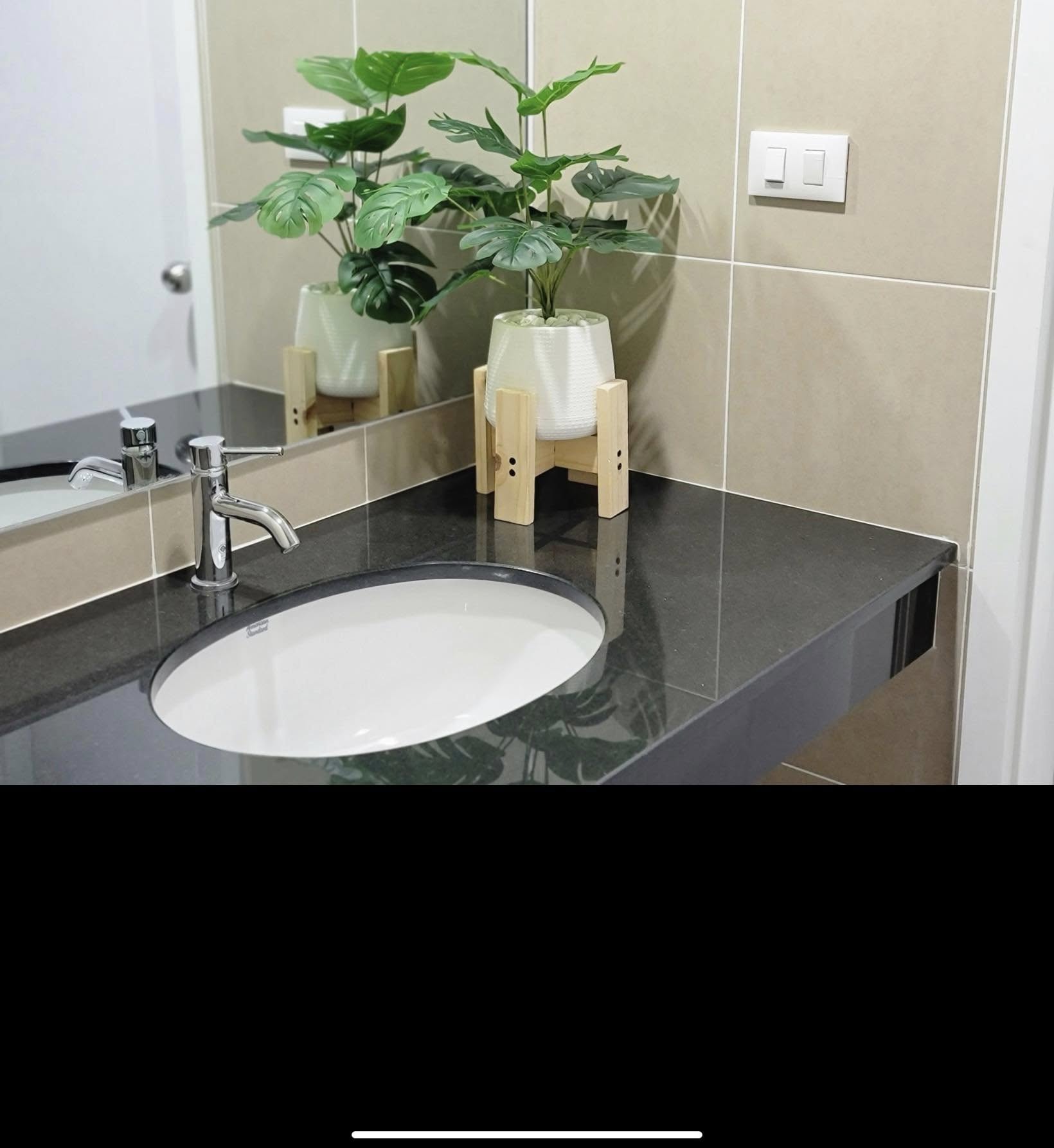 Detached House For Rent
