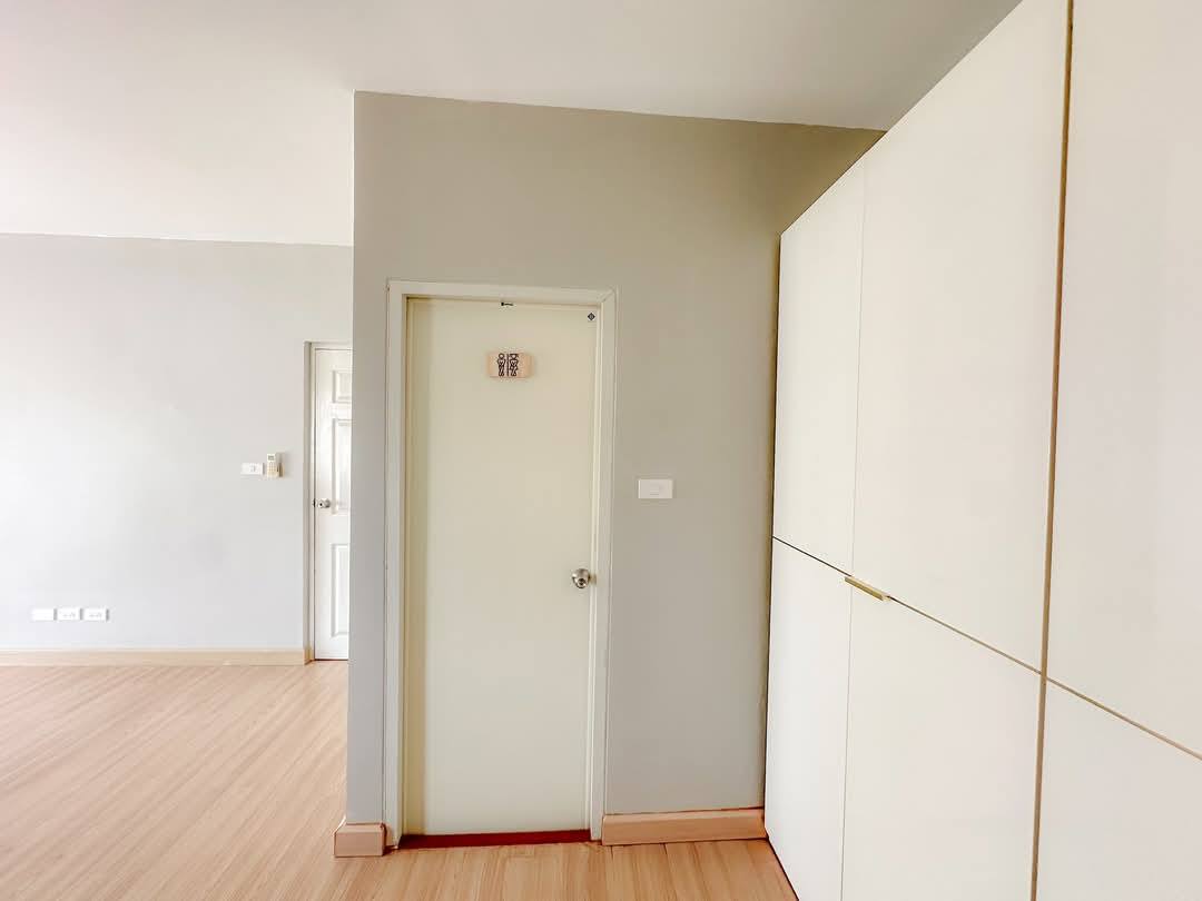 Detached House For Rent