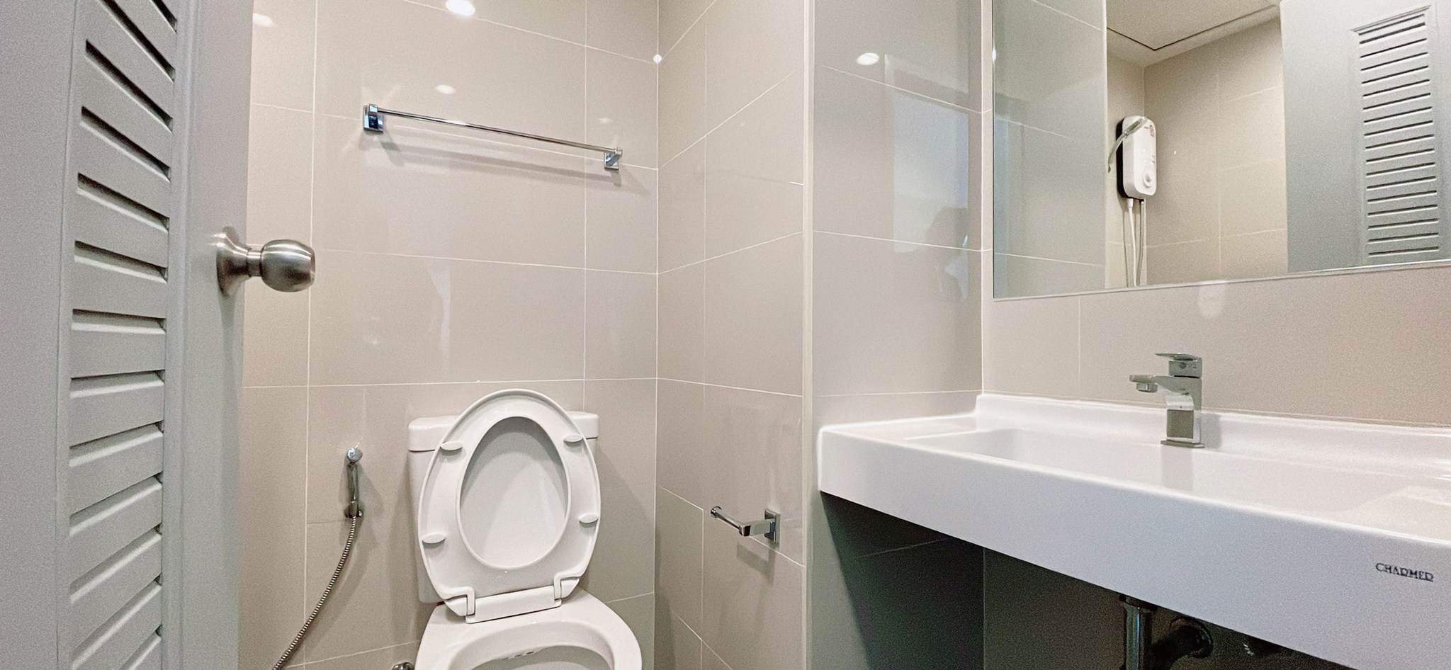 One Bedroom Condo For Rent