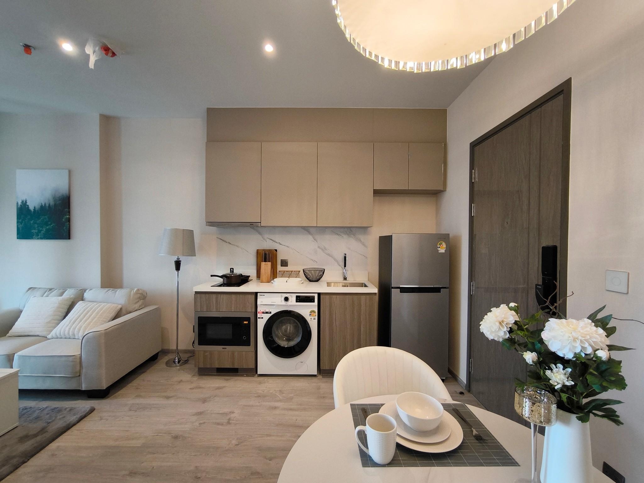 One Bedroom Condo For Rent