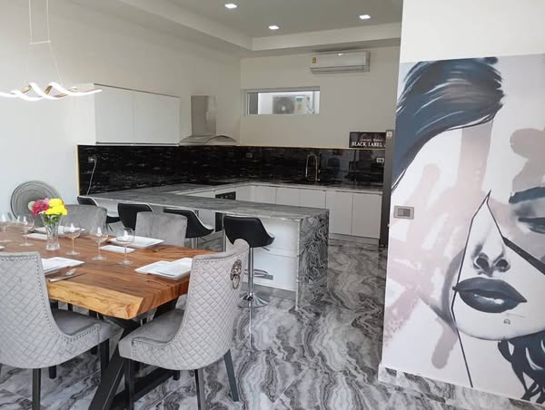 European Standard Villa For Sale