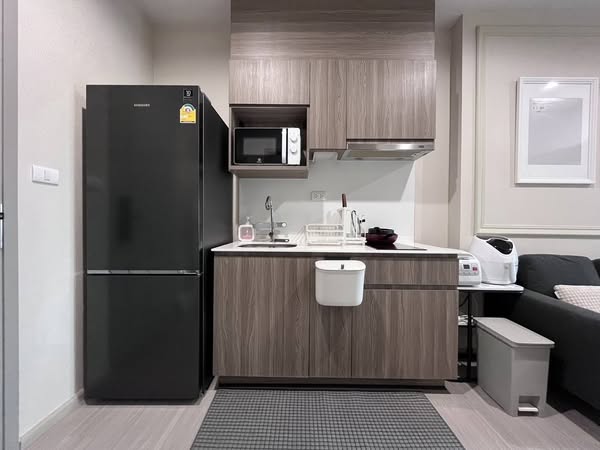 One Bedroom Condo For Rent