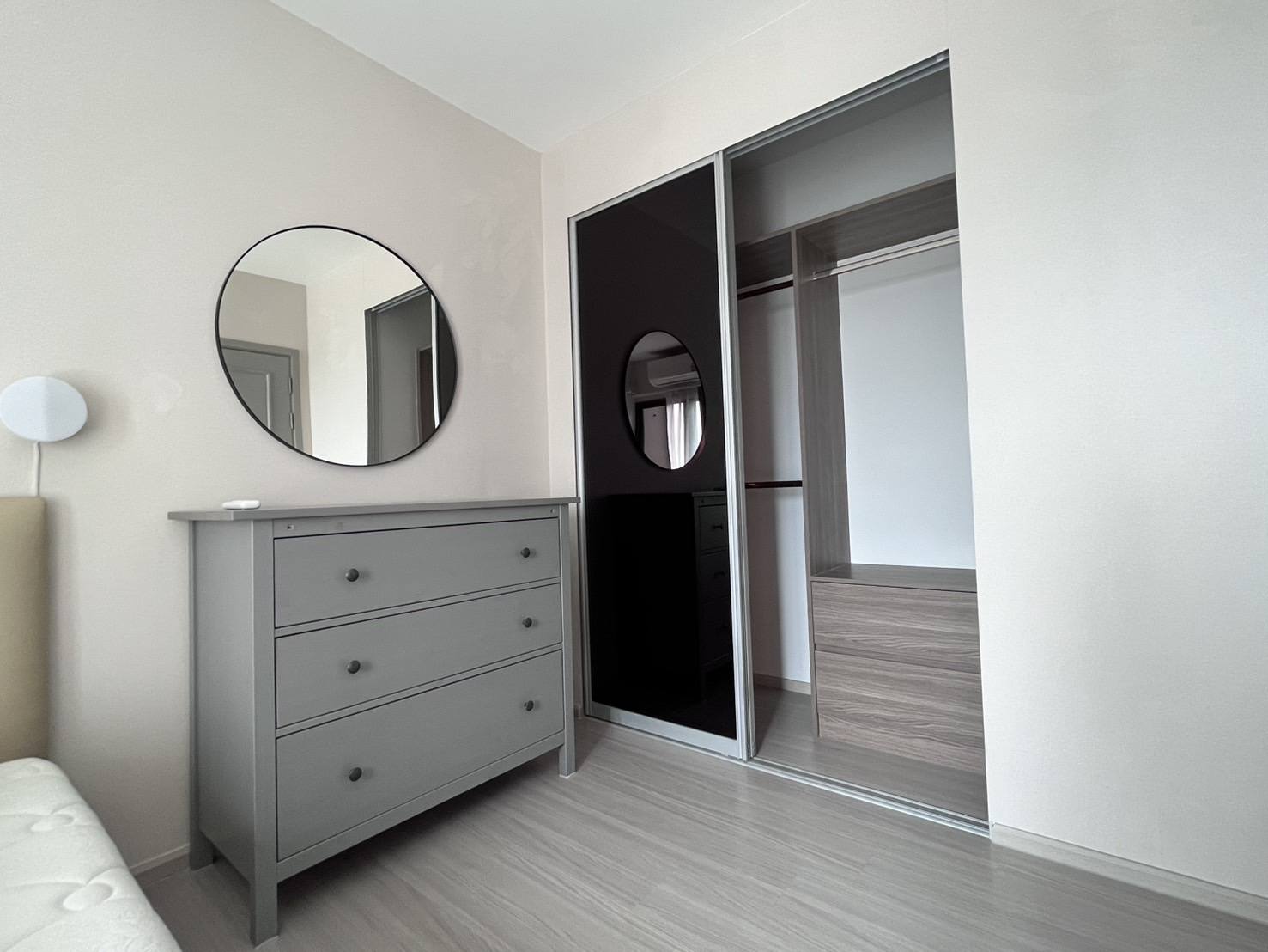 One Bedroom Condo For Rent