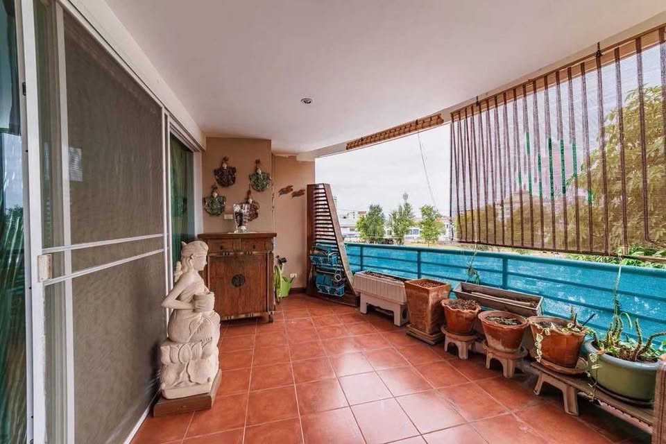 Two Bed Room Apartment For Sale