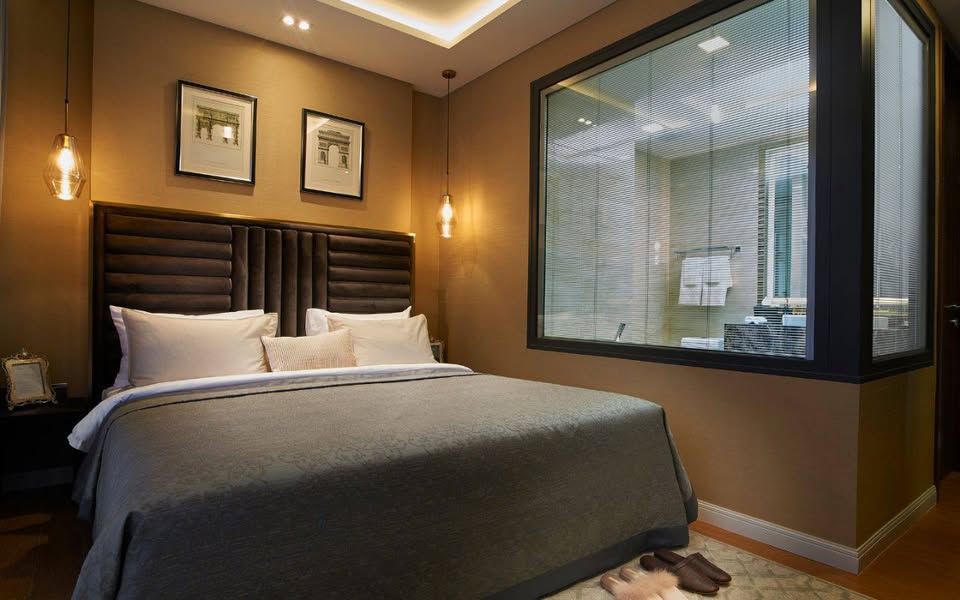 Penthouse with Jacuzzi For Sale