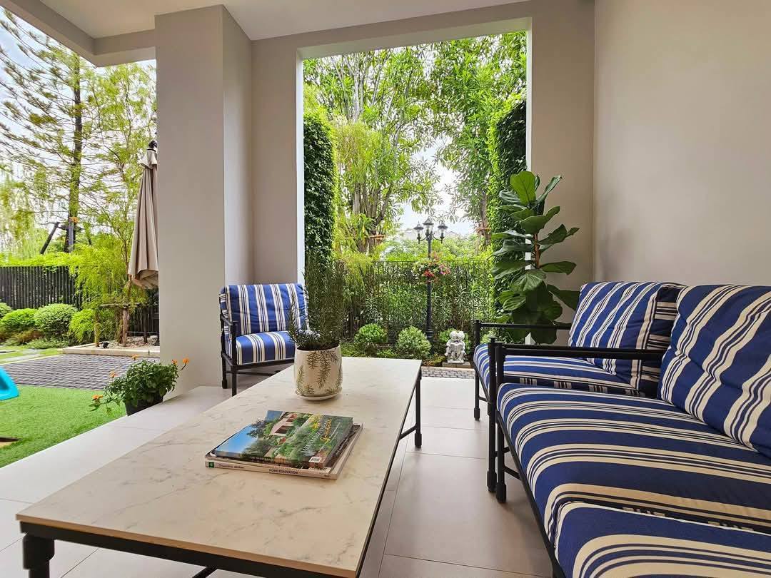 Luxury Villa For Rent
