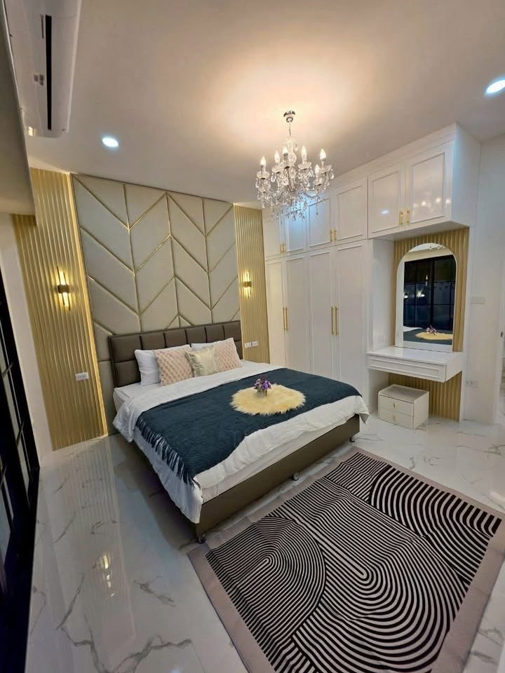 Beautiful Pool Villa For Sale