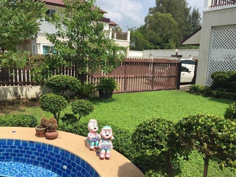 Detached House for Rent