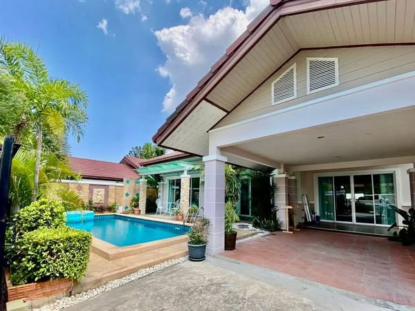Pool Villa For Rent