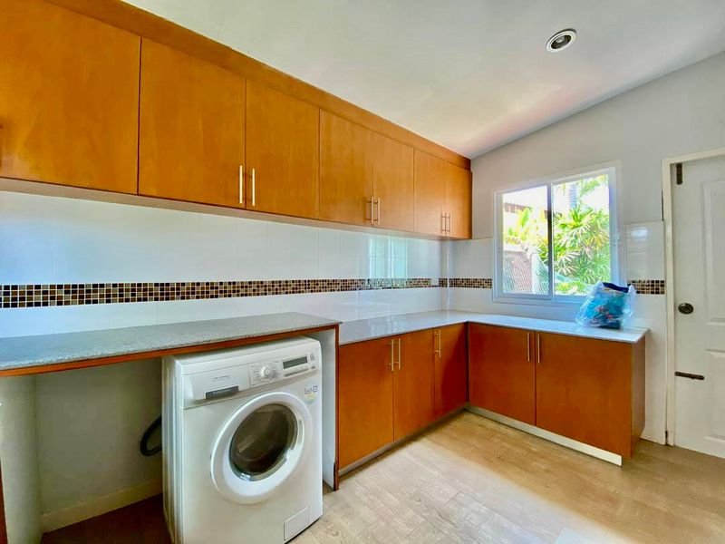 Pool Villa For Rent