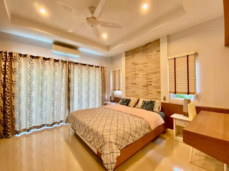 Pool Villa For Rent