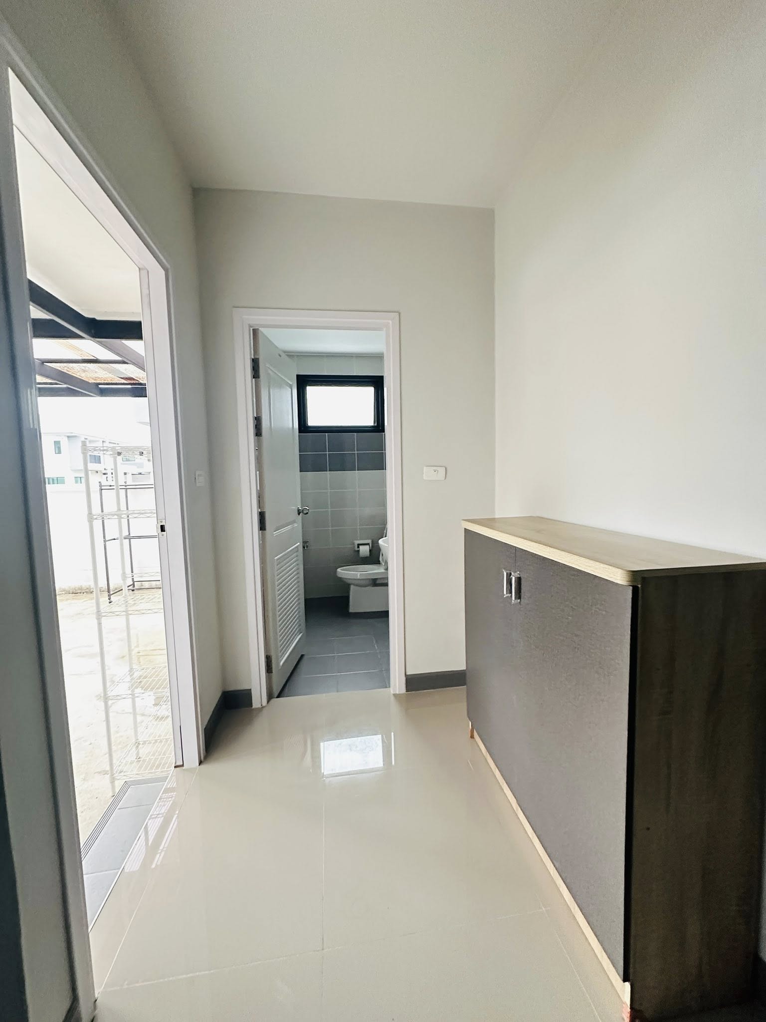 Beautiful Detached House For Rent