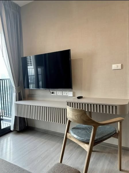 One Bedroom Condo For Rent