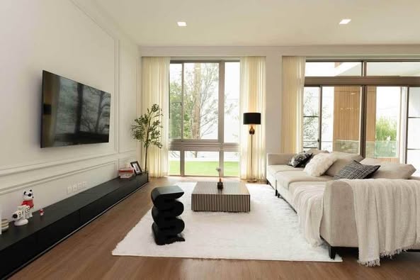 Luxurious Detached House Rent