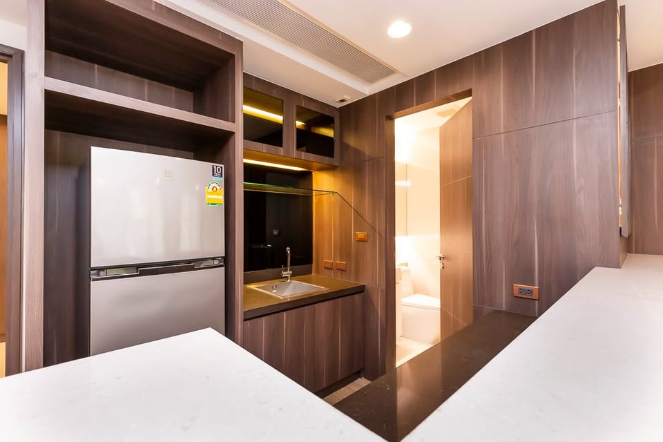 Luxury Four Bedroom Apartment For Rent