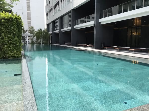 One Bedroom Condo For Rent