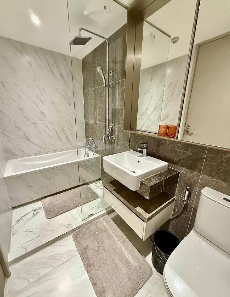 One Bedroom Condo For Rent