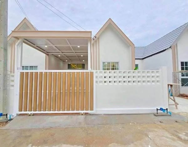 Newly Built House For Sale