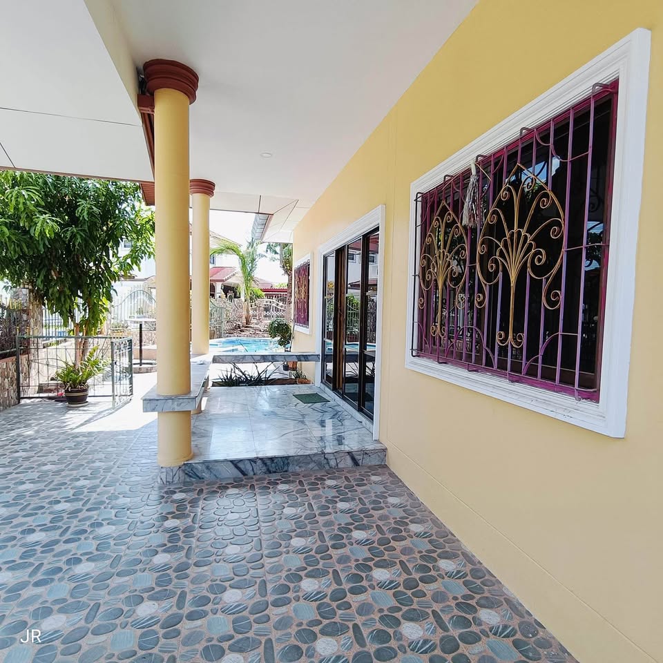 Pool Villa For Rent