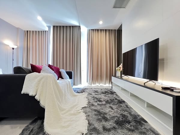 One Bedroom Condo For Rent