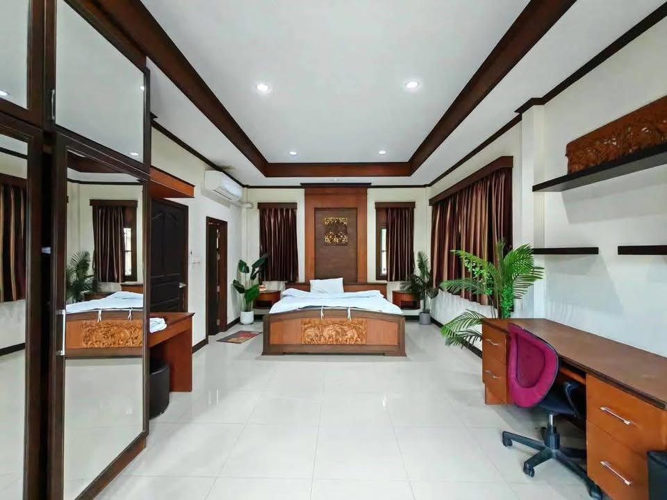 Beautiful Pool Villa For Sale