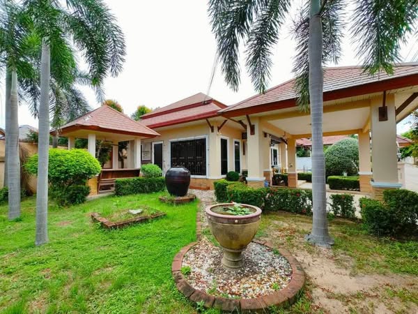 Beautiful Pool Villa For Sale
