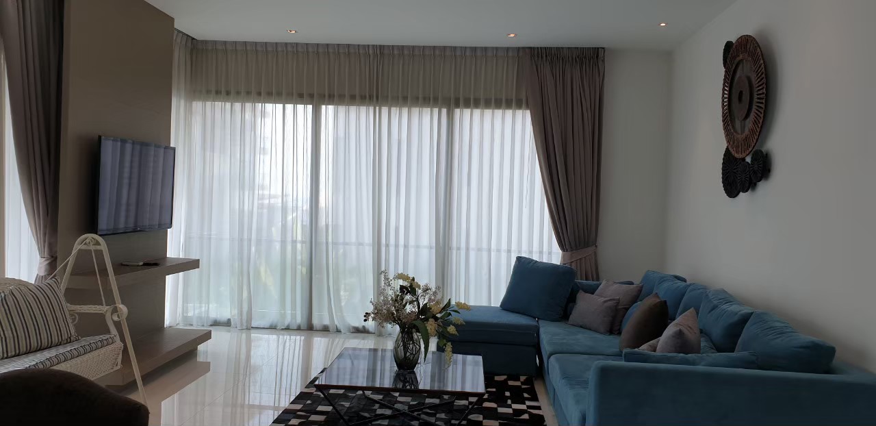 Three Bed Room Apartment For Sale