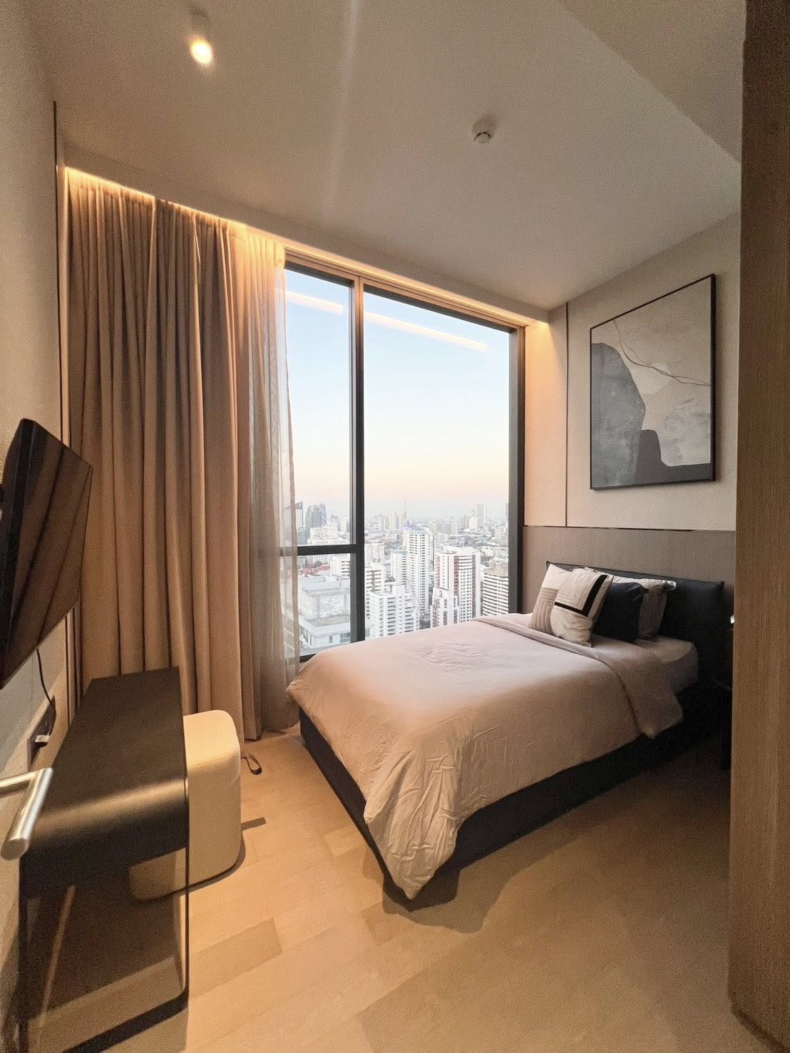 Three Bed Room Apartment For Rent