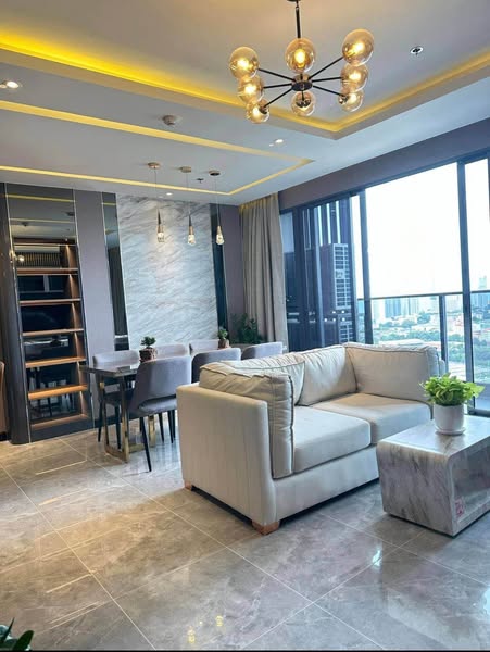 Penthouse with Jacuzzi For Rent