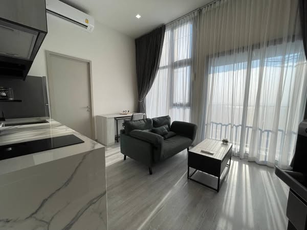 One Bedroom Condo For Rent