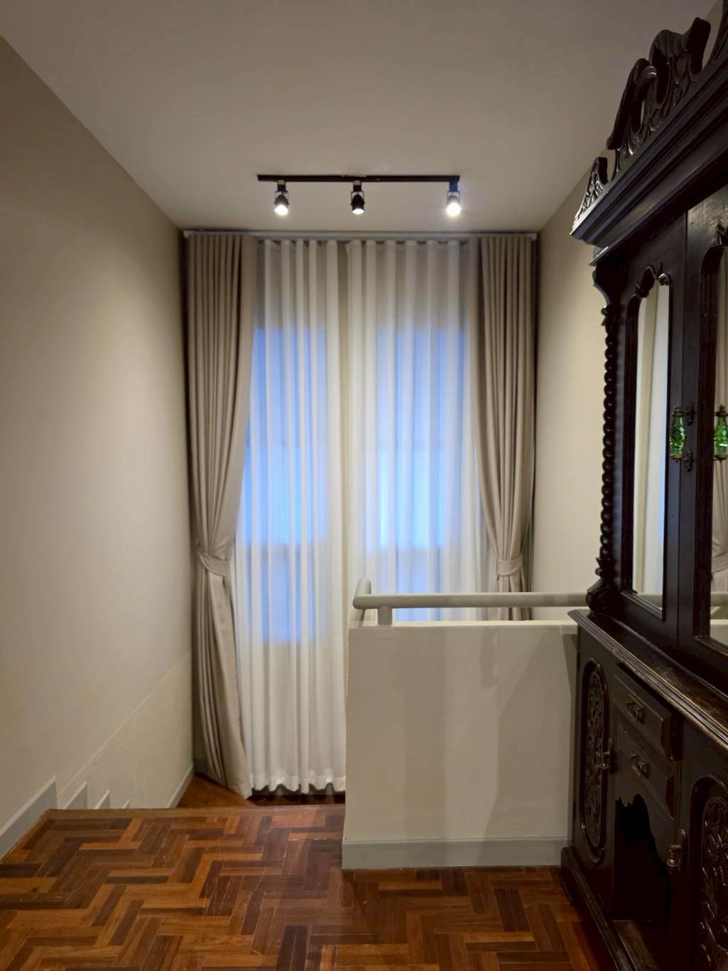 Detached House for Rent