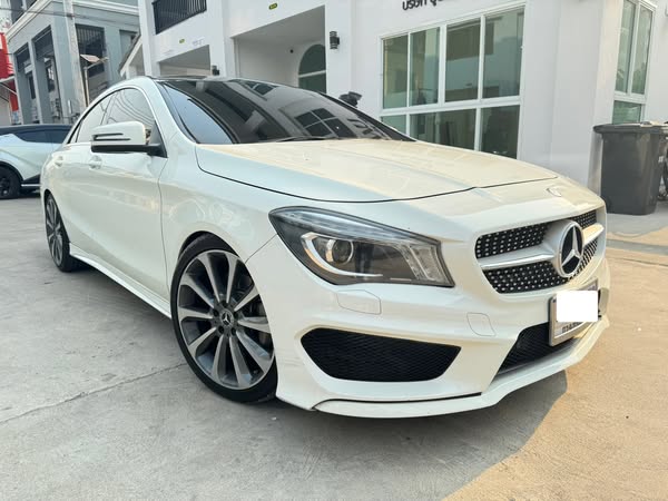 Mercedes Benz CLA 250 AMG For Rent