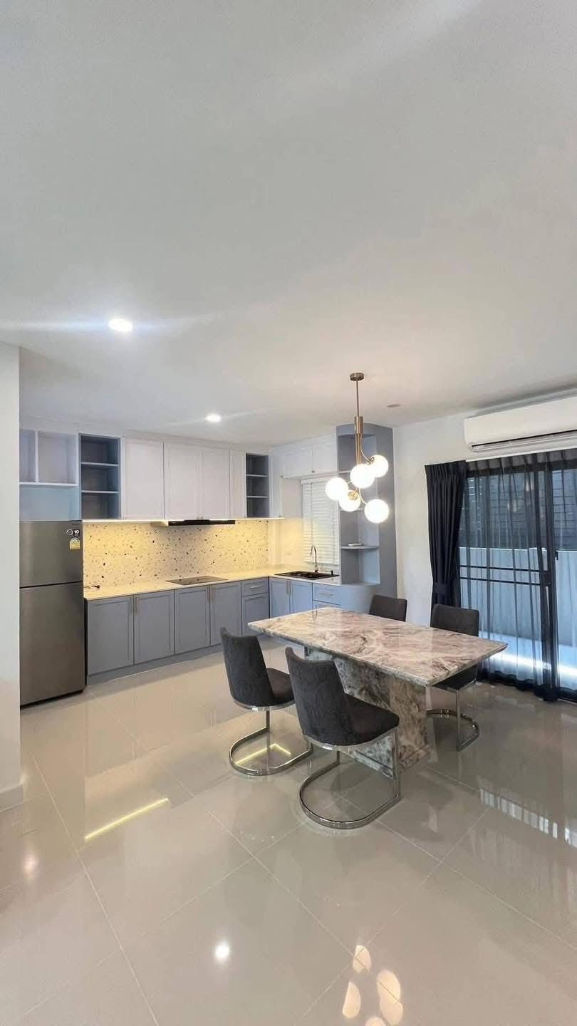 Townhouse for Rent
