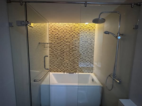 Two Bed Room Condo For Rent