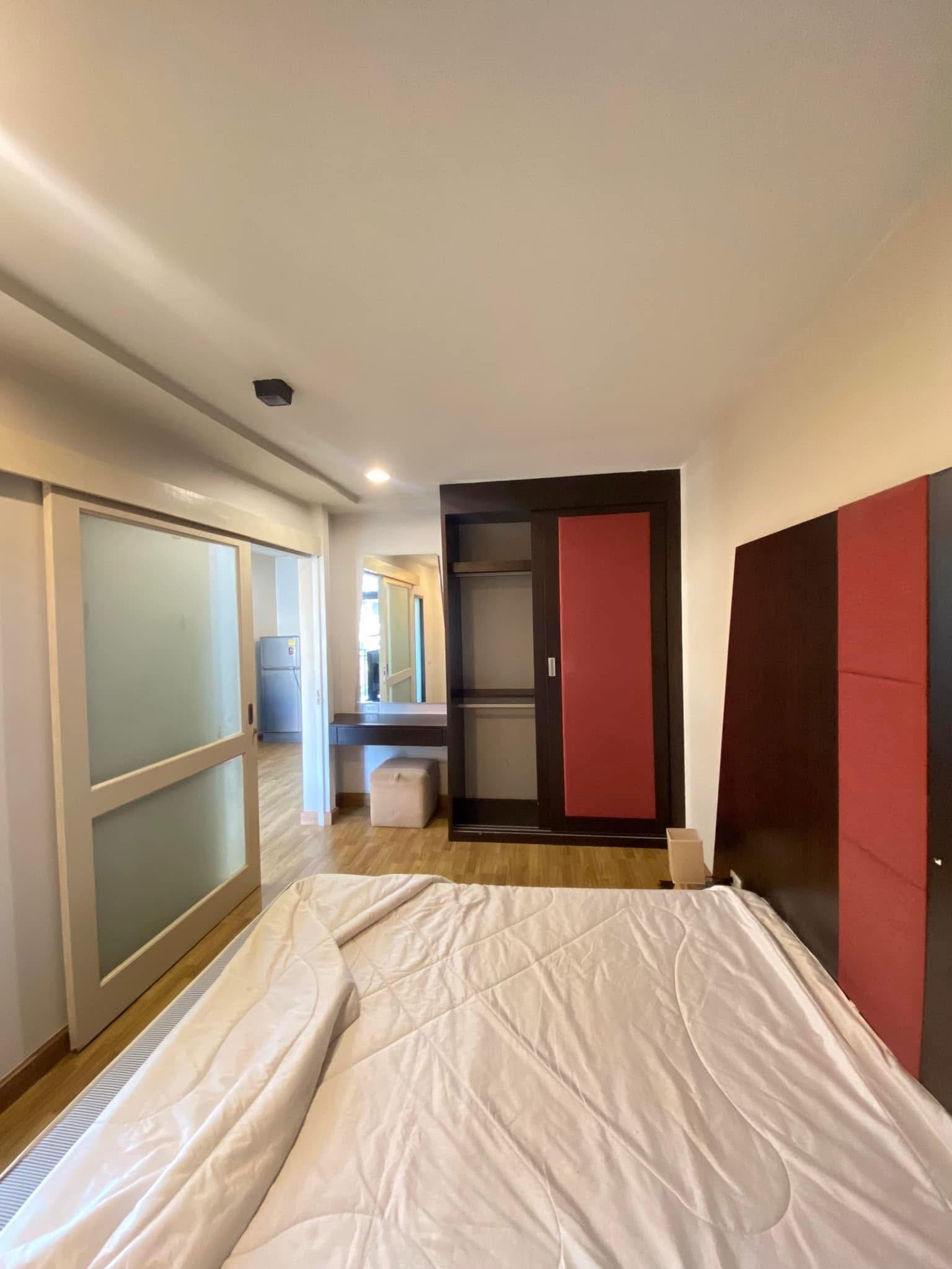 One Bedroom Condo For Rent