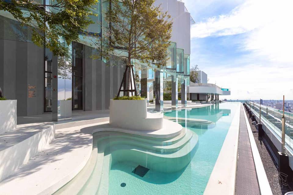 One Bedroom Condo For Rent