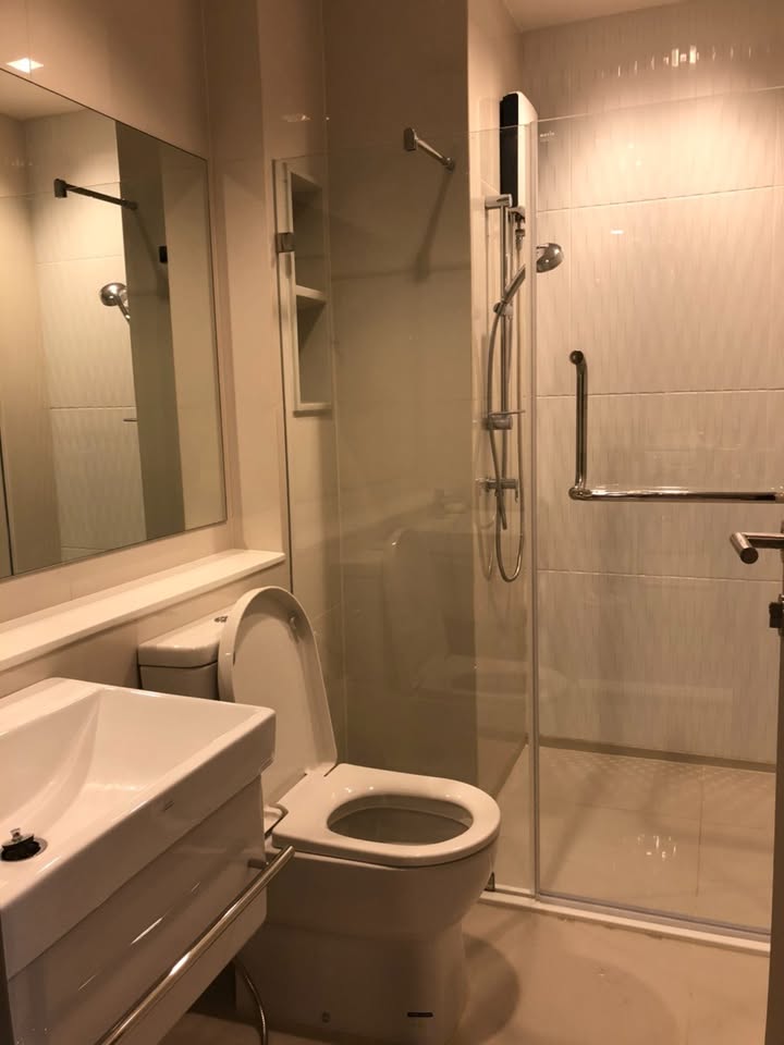One Bedroom Condo For Rent