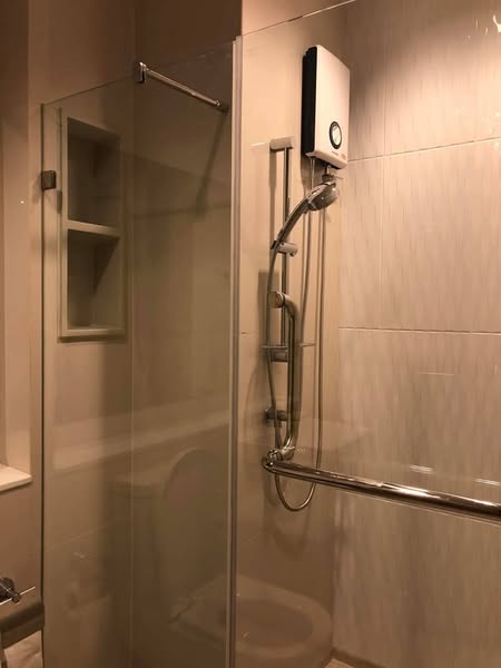 One Bedroom Condo For Rent