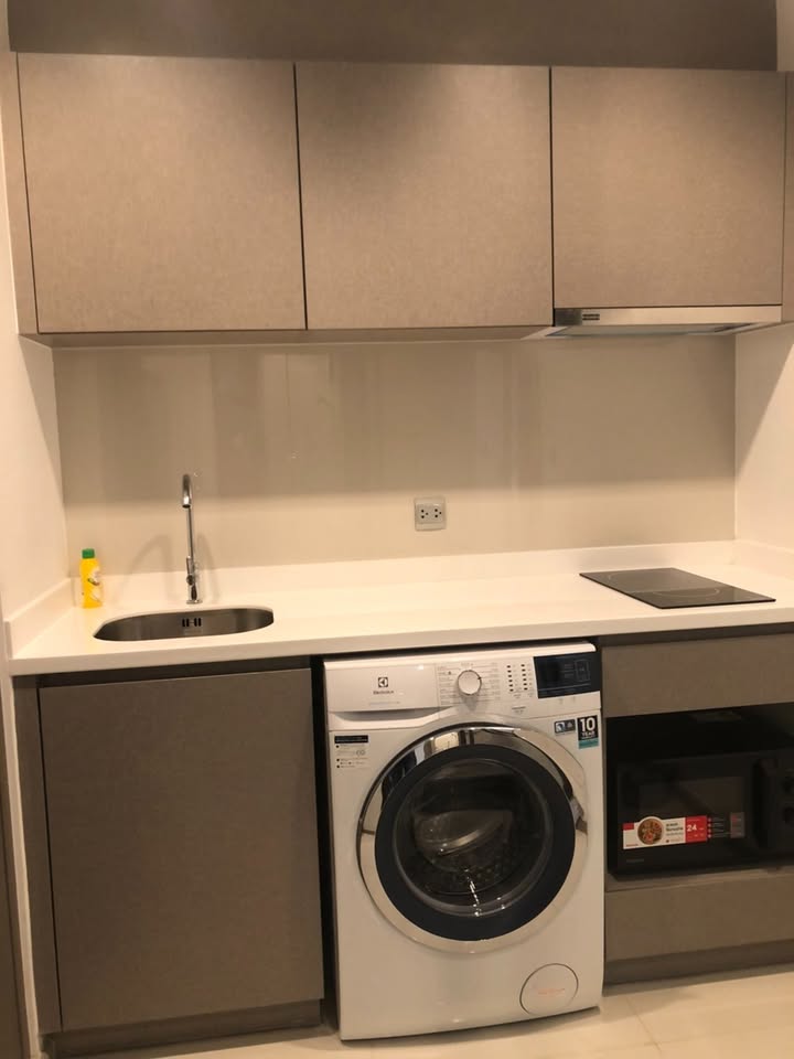 One Bedroom Condo For Rent