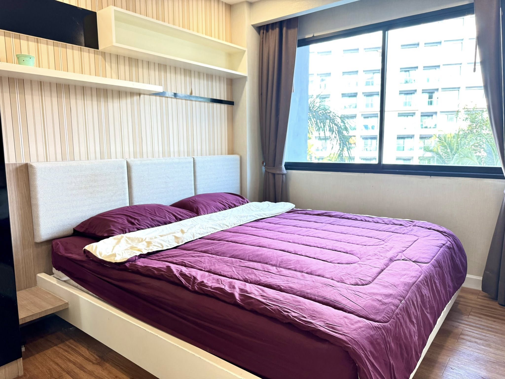One Bedroom Condo For Rent