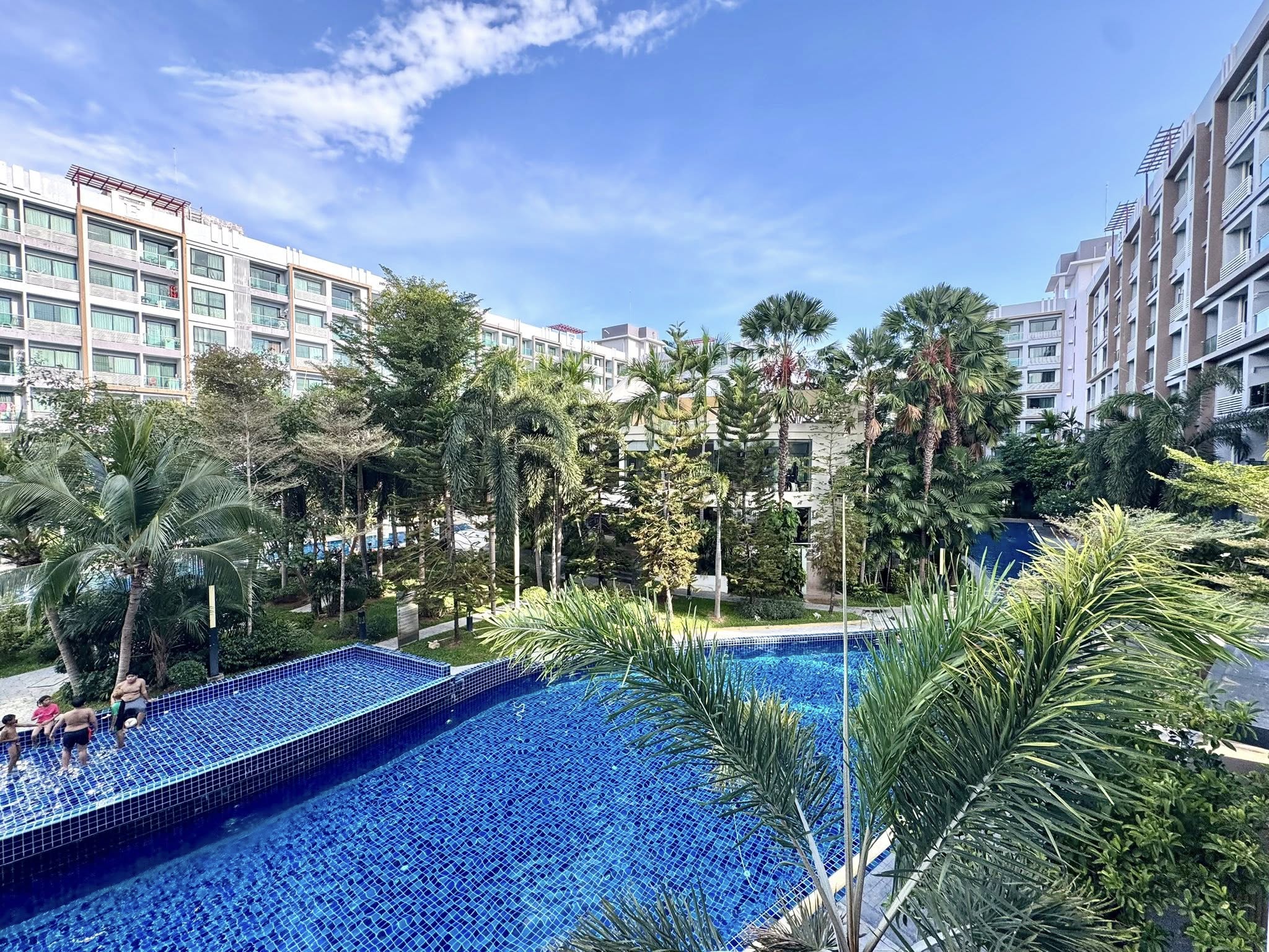 One Bedroom Condo For Rent
