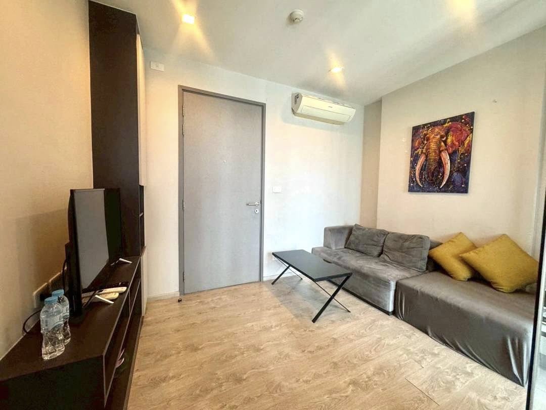 One Bedroom Condo For Rent